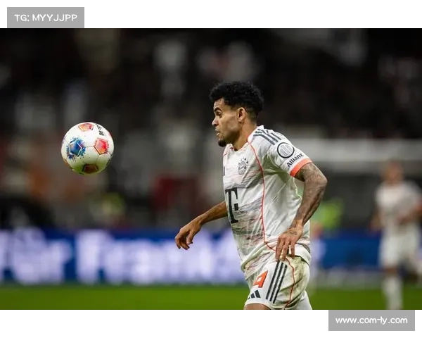 数据对比:拜仁场均3.5球,防守失球仅0.6个 数据对比:拜仁场均3.5球,防守失球仅0.6个